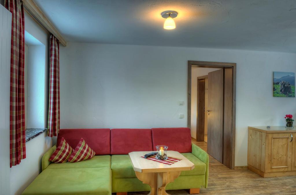 Ferien-Schloessle Michaela Apartment Riezlern Bilik gambar