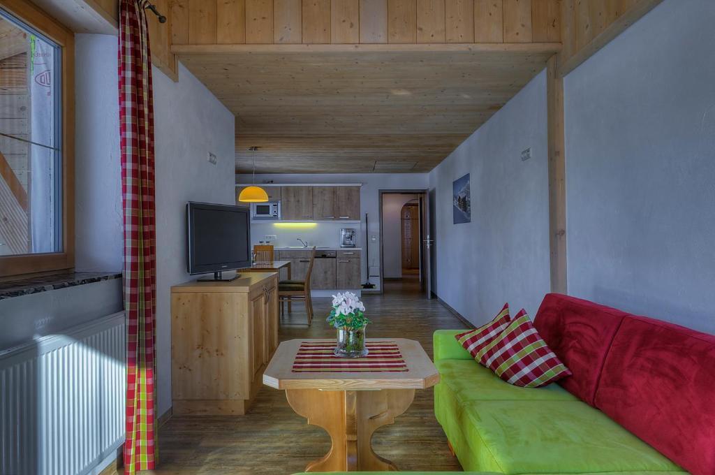 Ferien-Schloessle Michaela Apartment Riezlern Bilik gambar