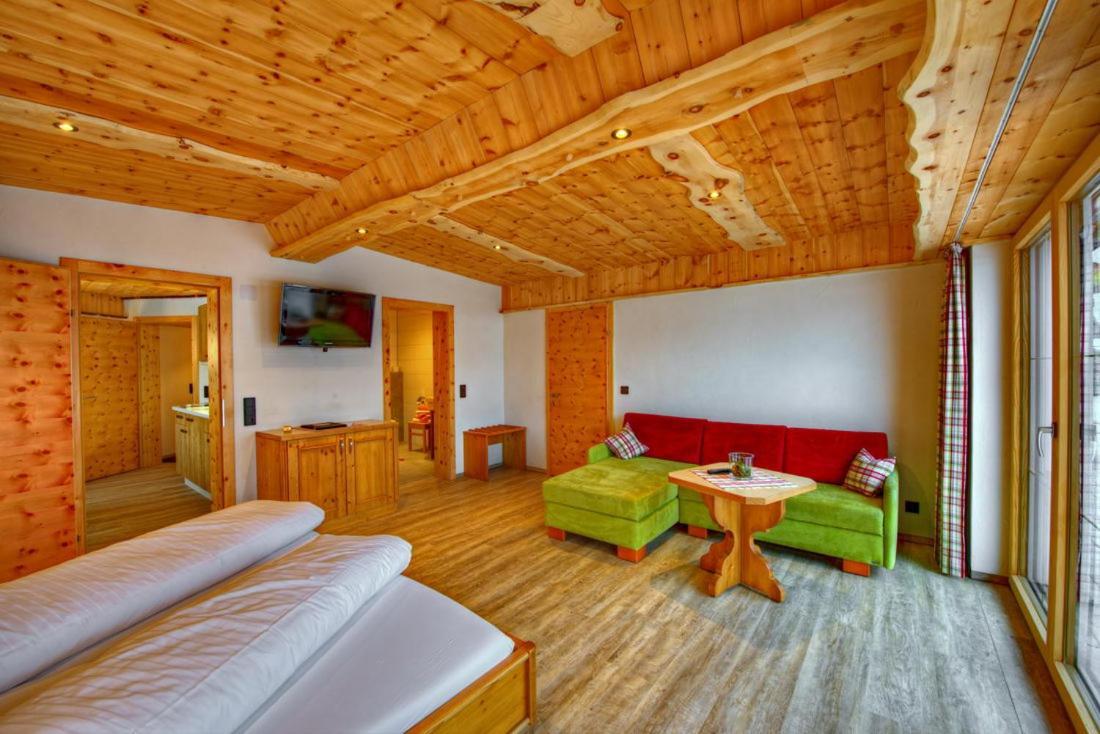 Ferien-Schloessle Michaela Apartment Riezlern Luaran gambar