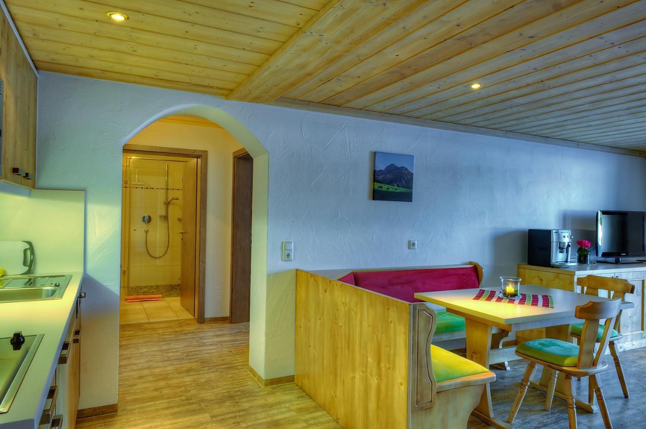 Ferien-Schloessle Michaela Apartment Riezlern Bilik gambar