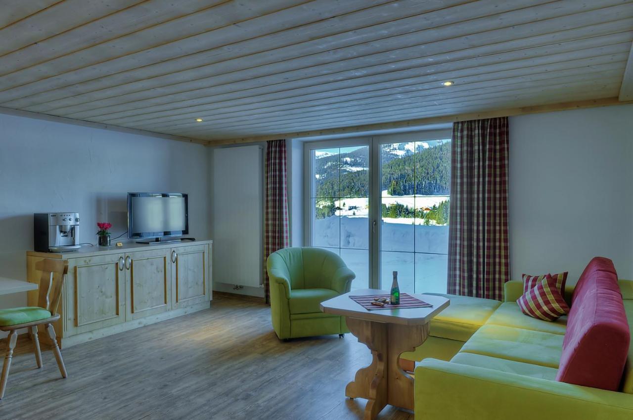 Ferien-Schloessle Michaela Apartment Riezlern Bilik gambar